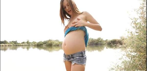  Pregnant Mary Jane Johnson 5